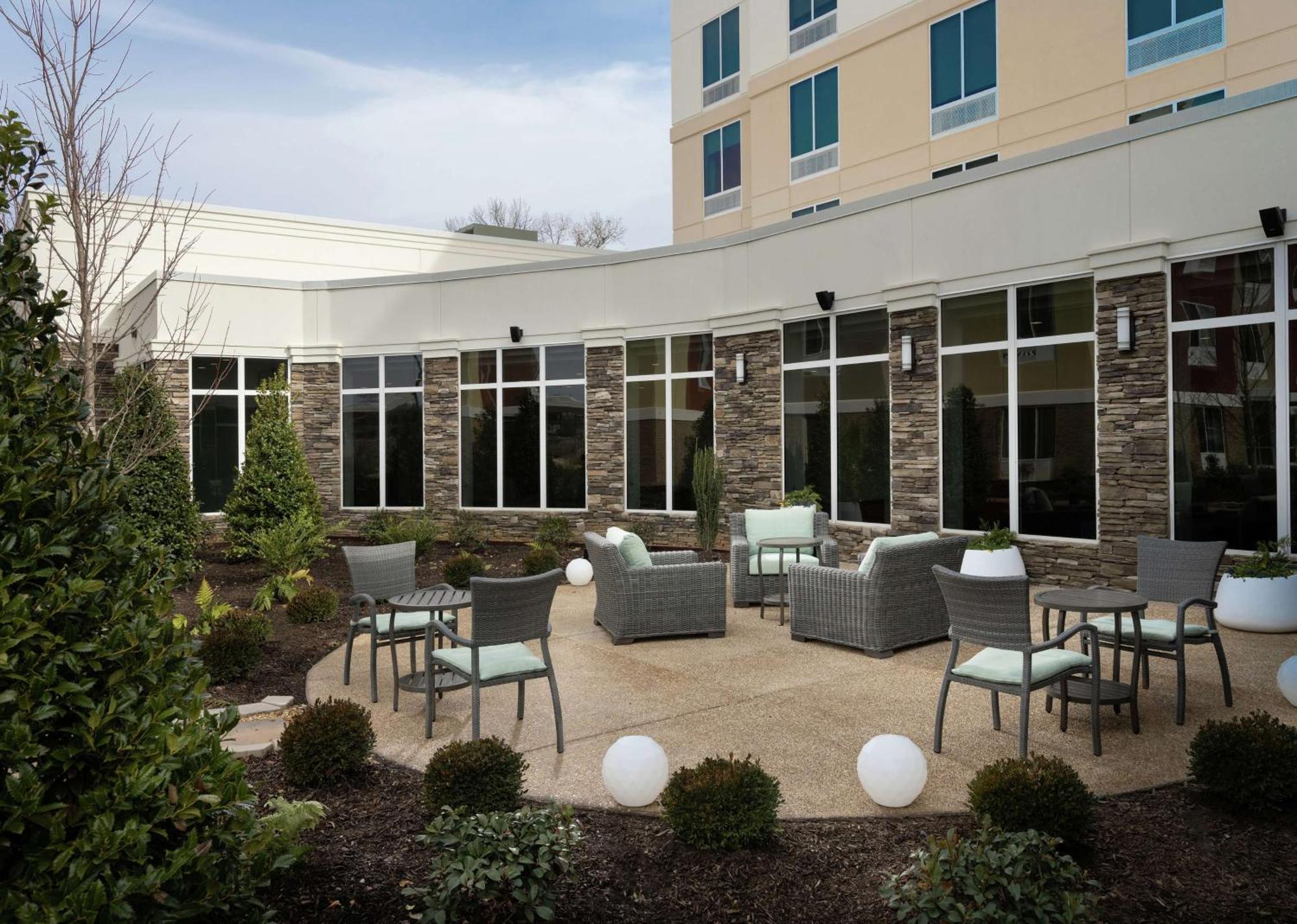 Hilton Garden Inn Olive Branch, Ms Dış mekan fotoğraf